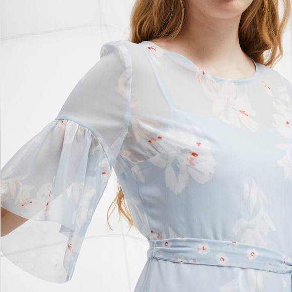French Connection Dresses & Skirts - NWT French Connection Alba tie waist dress in sea breeze